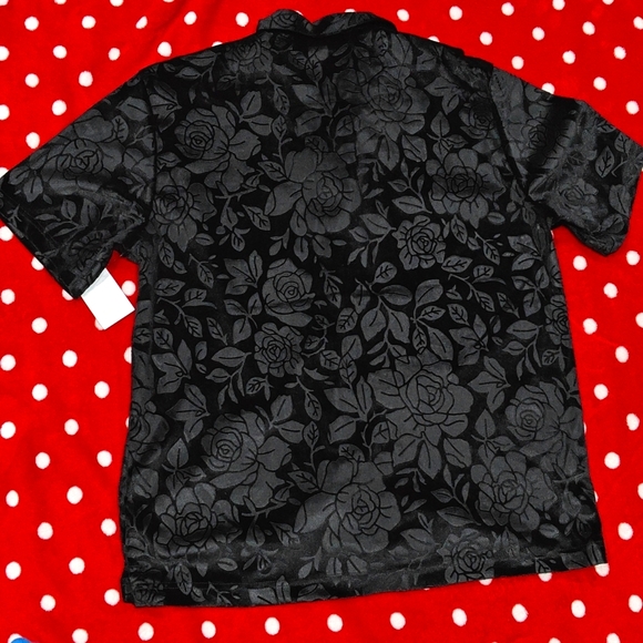 Rose print velvet shirt - Picture 2 of 3